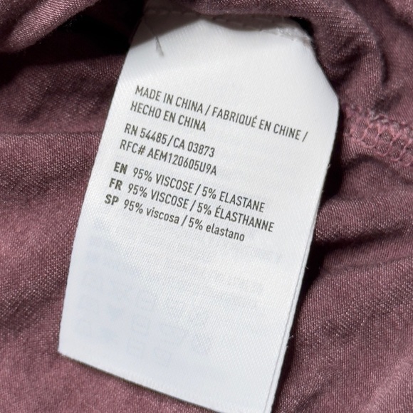 American Eagle Off The Shoulder Cropped Top - Picture 5 of 5